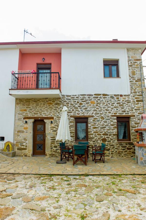 To Petrino Holidays House Metagkitsi المظهر الخارجي الصورة